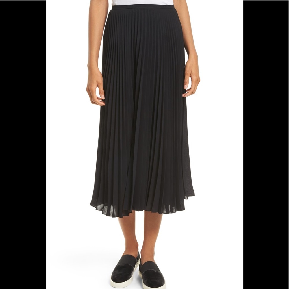 Vince pleated midi skirt